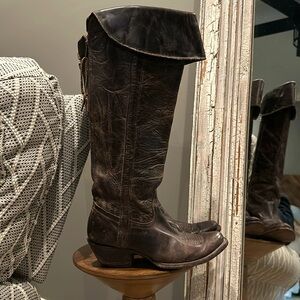 Charlie1Horse fold over boots cowboy boots